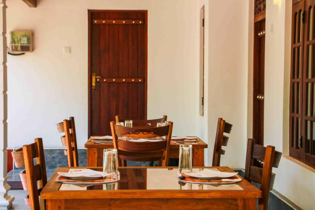 Wijesiri Family Guest House สิกิริยา ภายนอก รูปภาพ